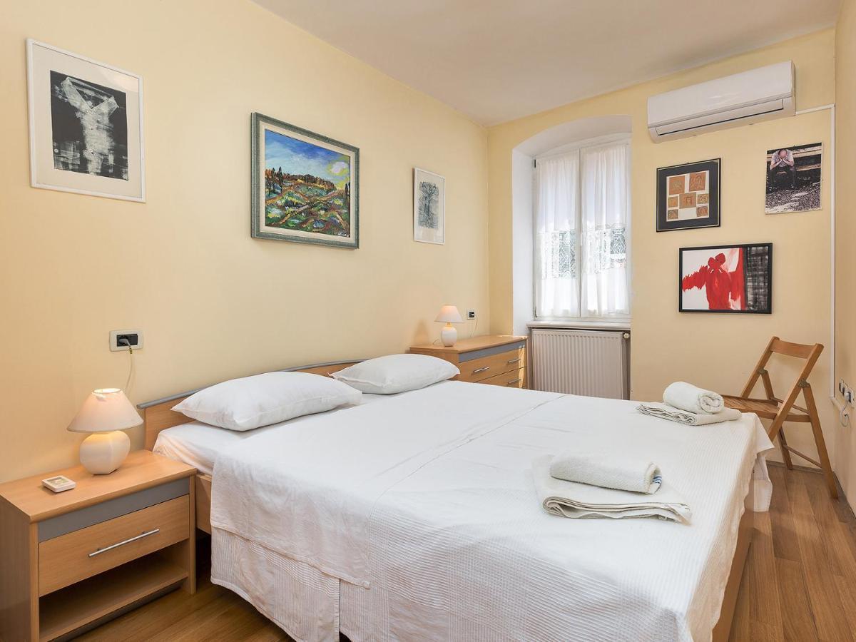Ferri Fi 2Bdr Apartment By Irundo Rovinj Luaran gambar
